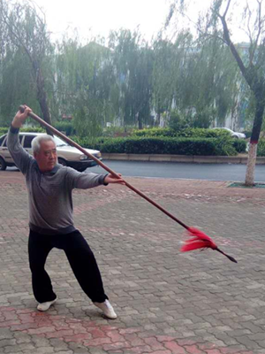 八世高逢轩