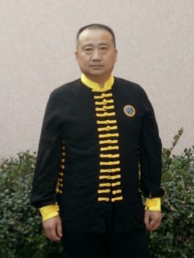 卢希平