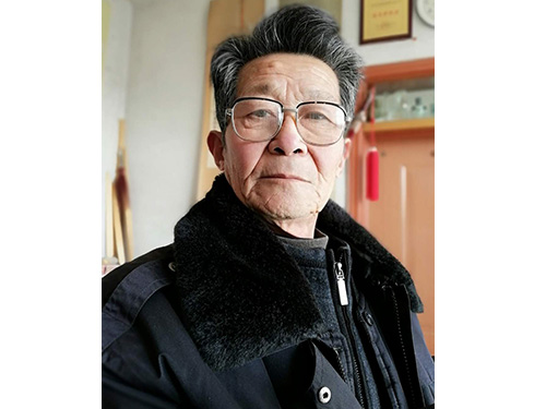 朱俊青