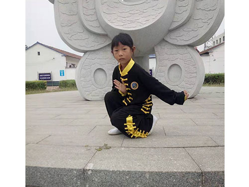闫伊珂，第十代传人